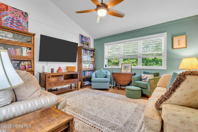 23 Dolphin Way, Waretown, NJ 08758