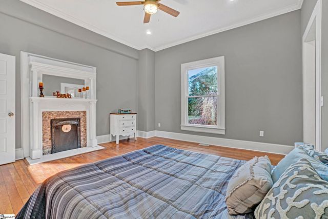 522 S Harper Street, Laurens, SC 29360