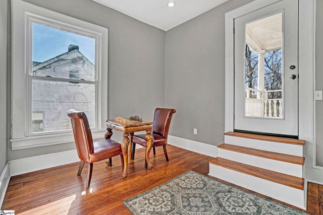 522 S Harper Street, Laurens, SC 29360