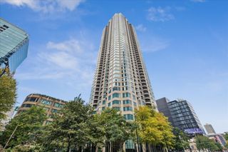 400 N LaSalle Street 1410, Chicago, IL 60654