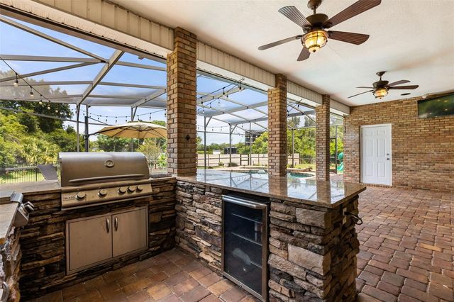 660 MOSS POINT COVE COURT, Debary, FL 32713