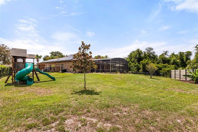 660 MOSS POINT COVE COURT, Debary, FL 32713