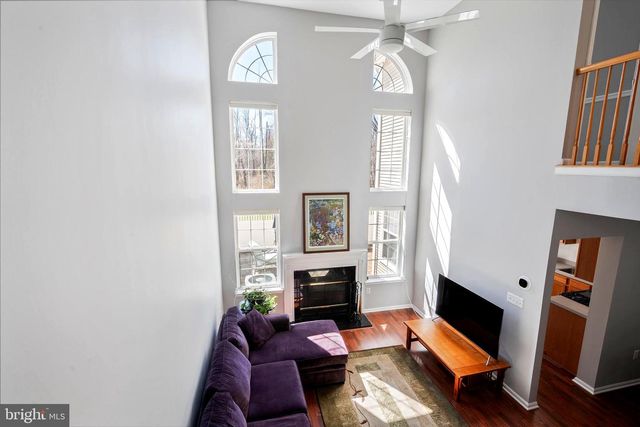 23 VOORHEES CT, Pennington, NJ 08534