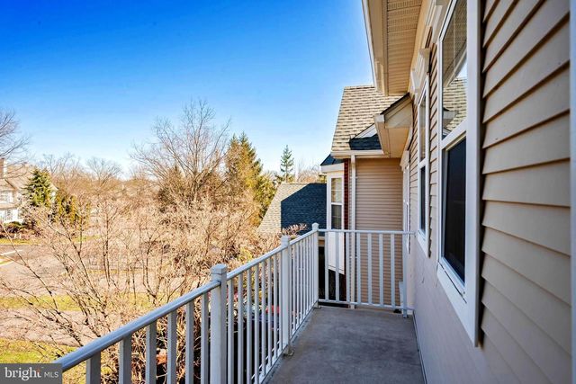 23 VOORHEES CT, Pennington, NJ 08534