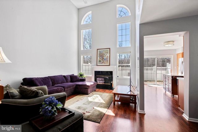 23 VOORHEES CT, Pennington, NJ 08534