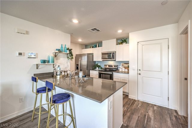 919 Pink Sugarbird Street, Henderson, NV 89011