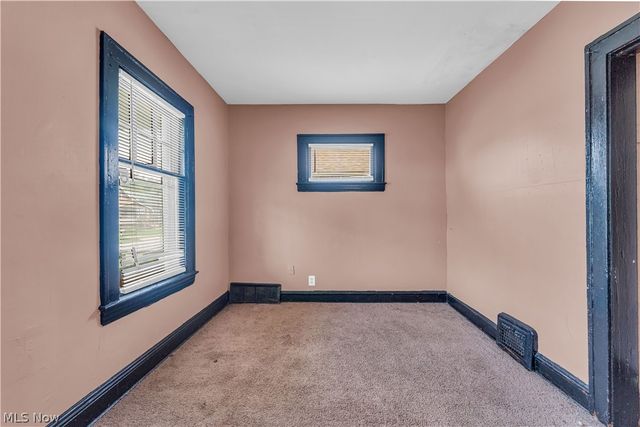12504 Angelus Avenue, Cleveland, OH 44105