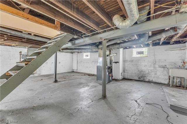 12504 Angelus Avenue, Cleveland, OH 44105