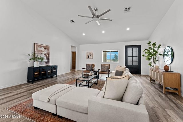 10076 W APPALOOSA Trail, Casa Grande, AZ 85194