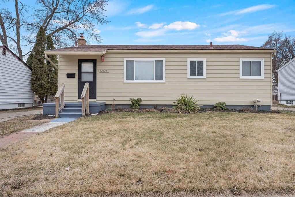 32325 Parkwood Street, Westland, MI 48186