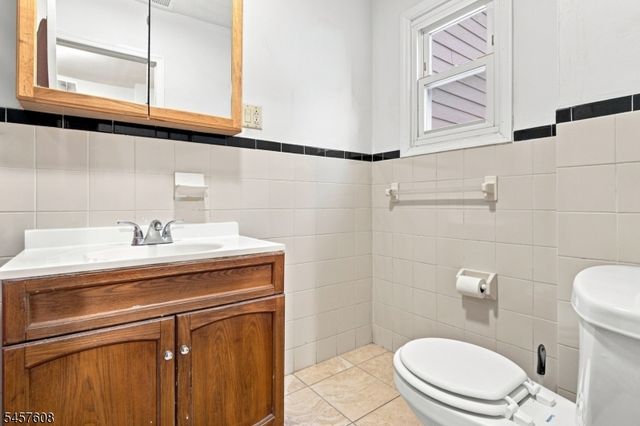 321 Ferry St, Newark City, NJ 07105