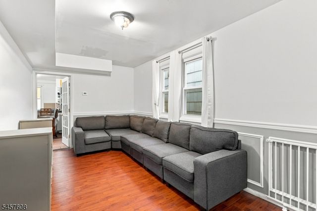 321 Ferry St, Newark City, NJ 07105