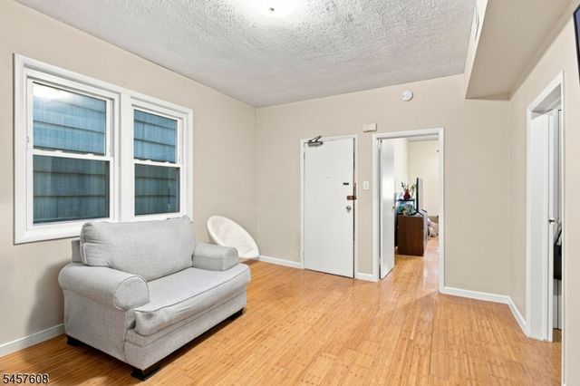 321 Ferry St, Newark City, NJ 07105