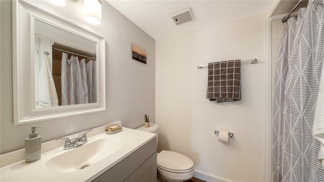 631 N ORANGE AVENUE 108, Sarasota, FL 34236