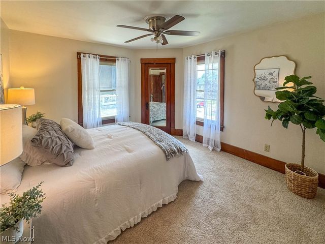70 Morris Avenue, Girard, OH 44420