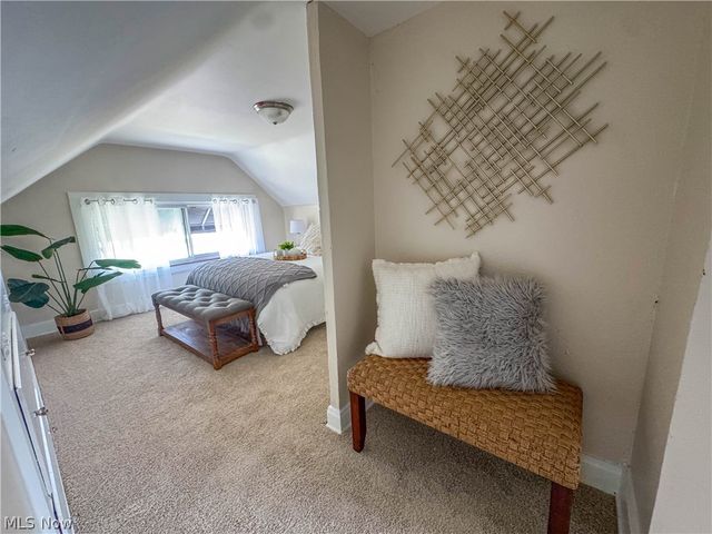 70 Morris Avenue, Girard, OH 44420