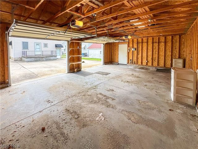 70 Morris Avenue, Girard, OH 44420