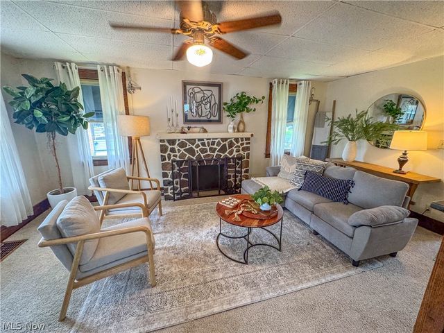 70 Morris Avenue, Girard, OH 44420