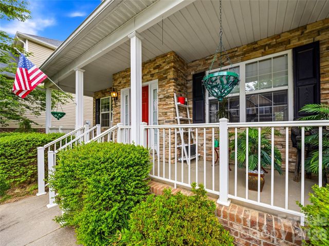 6 Dansford Lane, Arden, NC 28704