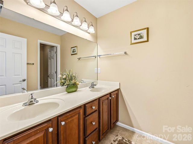 6 Dansford Lane, Arden, NC 28704