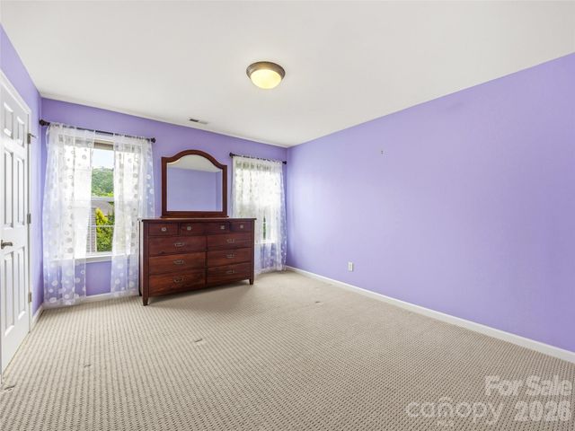 6 Dansford Lane, Arden, NC 28704
