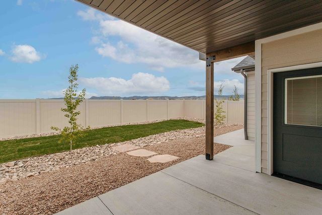 3419 Pinewood Street, Montrose, CO 81401