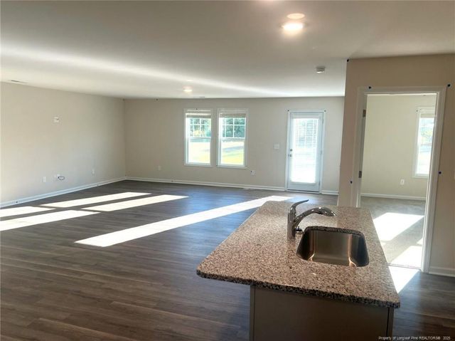 191 Buggy Top Lane, Autryville, NC 28377