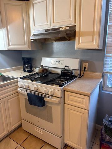 63 Canton St 1, Stoughton, MA 02072