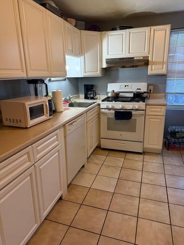 63 Canton St 1, Stoughton, MA 02072