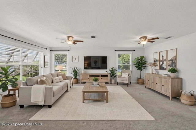 1969 Fabien Circle, Melbourne, FL 32940