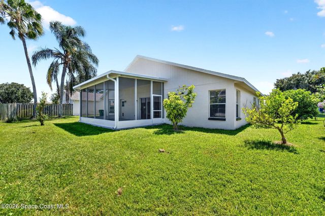 1969 Fabien Circle, Melbourne, FL 32940