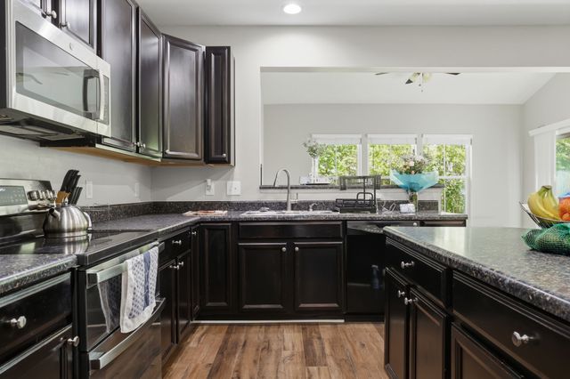 3047 Morning Mist Ct, Murfreesboro, TN 37128