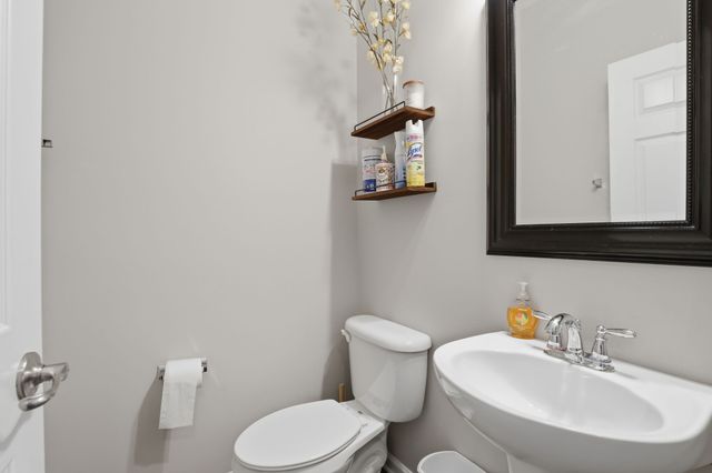 3047 Morning Mist Ct, Murfreesboro, TN 37128