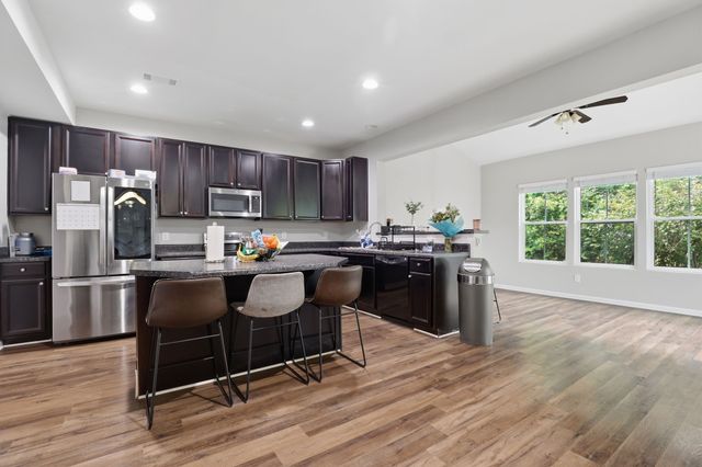 3047 Morning Mist Ct, Murfreesboro, TN 37128