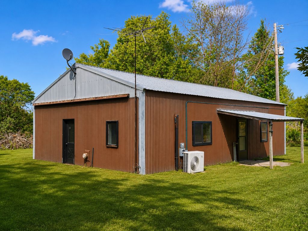 8996 Saint Croix Trail, North Branch, MN 55056 — photo 3