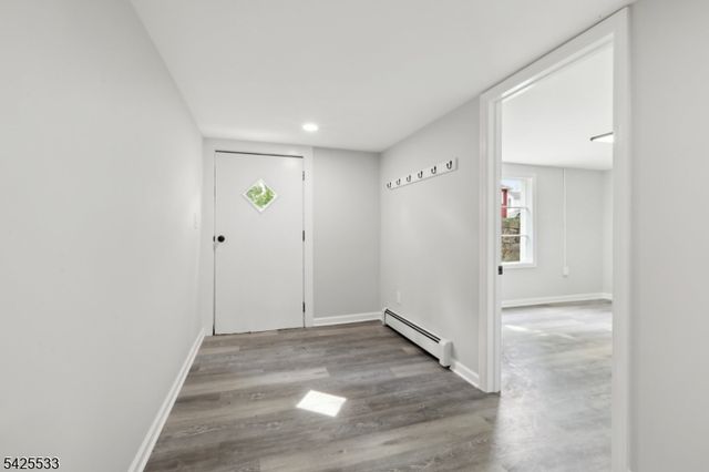 8 Oak St, Netcong Boro, NJ 07857