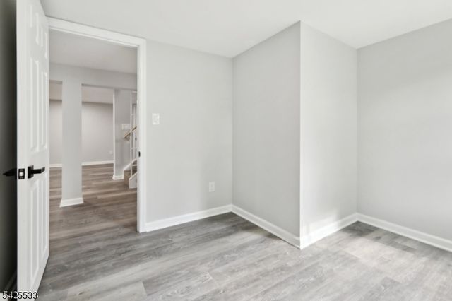 8 Oak St, Netcong Boro, NJ 07857