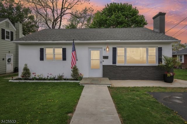 8 Oak St, Netcong Boro, NJ 07857