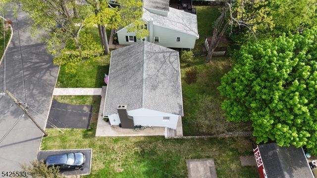 8 Oak St, Netcong Boro, NJ 07857