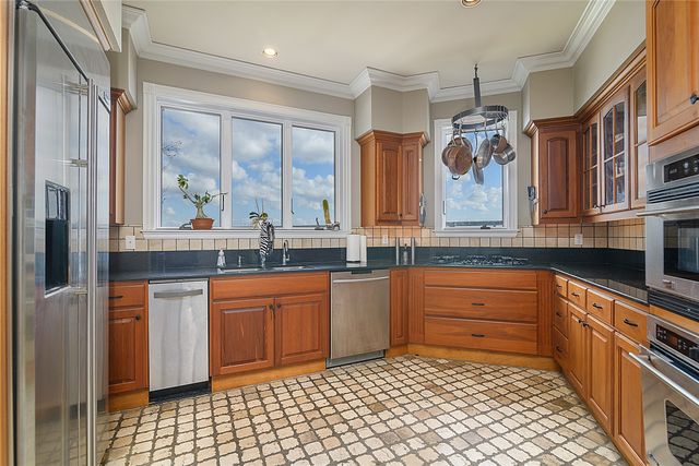 7 Lake Point Place, Shreveport, LA 71119