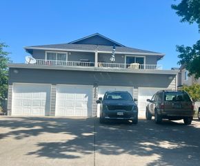 2055 Campus Drive 1 - 4, Medford, OR 97504