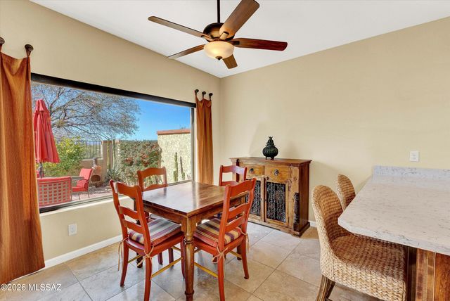 1216 E Camino Diestro, Oro Valley, AZ 85704