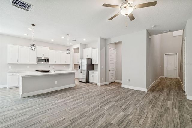 7608 S JUANITA STREET, Tampa, FL 33616