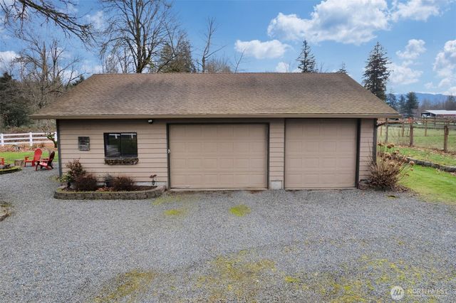 34810 257th Avenue SE, Black Diamond, WA 98010