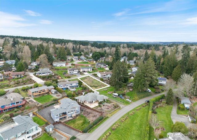 24700 Taree Boulevard NE, Kingston, WA 98346