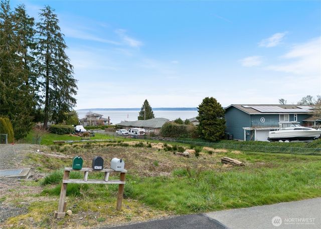 24700 Taree Boulevard NE, Kingston, WA 98346