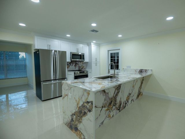 1711 IRONWOOD COURT E, Oldsmar, FL 34677