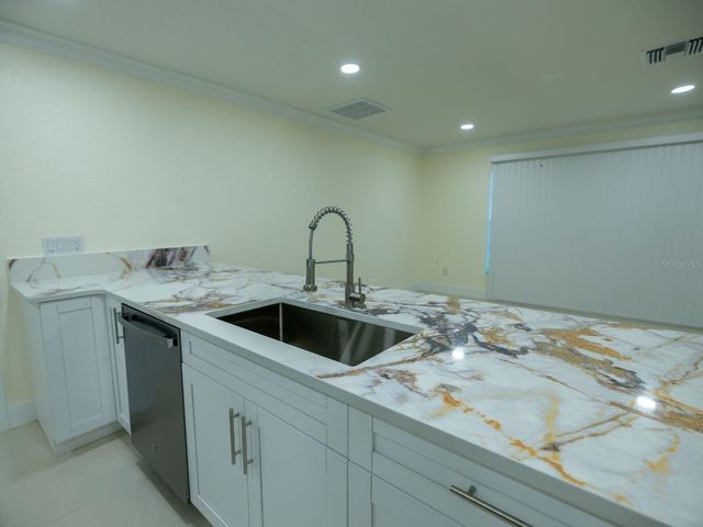 1711 IRONWOOD COURT E, Oldsmar, FL 34677