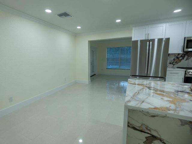 1711 IRONWOOD COURT E, Oldsmar, FL 34677