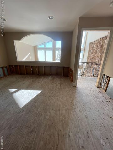 3717 Lake Front Street, Waterford Charter Township, MI 48328